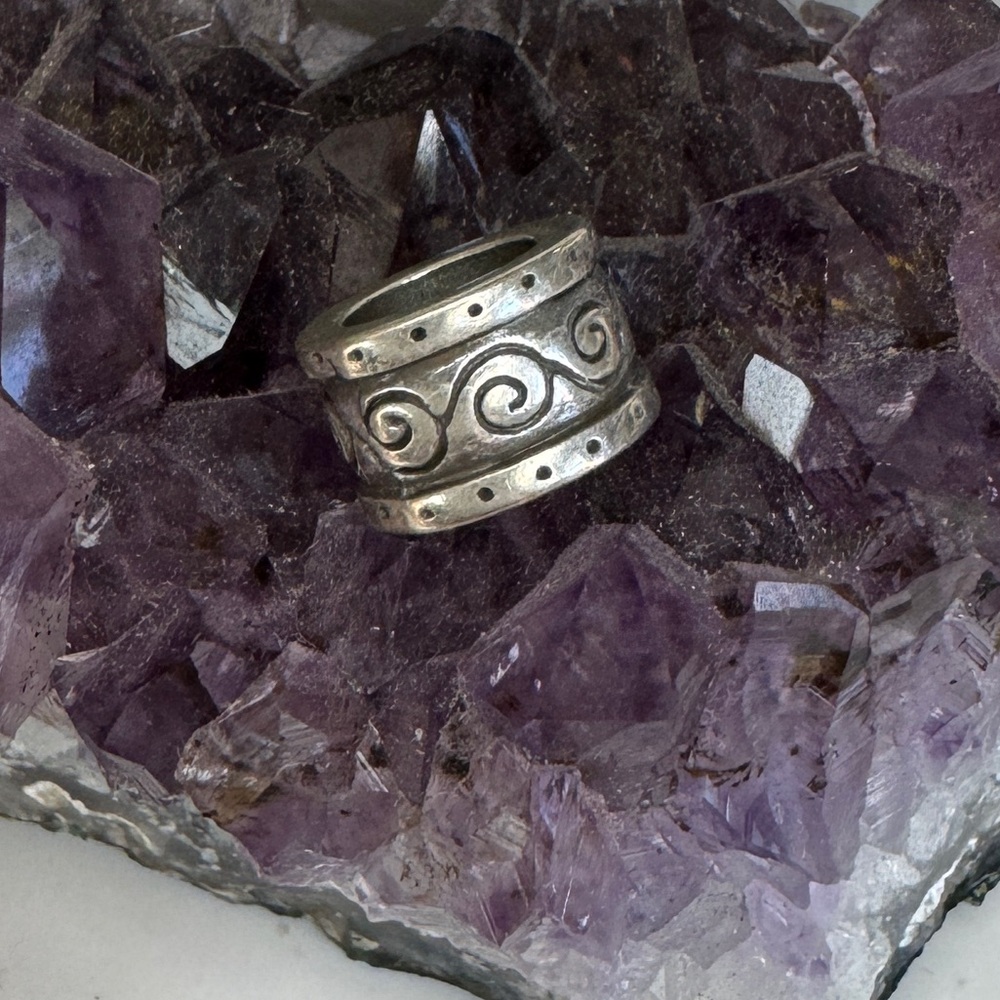 Brighton etch scroll spacer bead